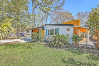 32 Briarcliff Dr, Charleston, SC 29407