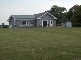 11010 Lartz Ln Unit 23, Lyndonville, NY 14098