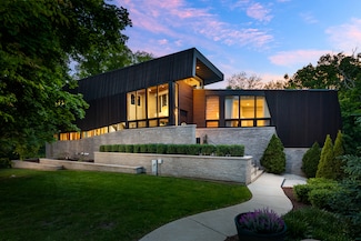 603 Driftwood Ct, Naperville, IL 60540
