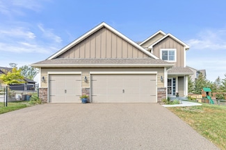1116 Stonebridge Path, Jordan, MN 55352