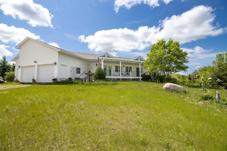 571 Old Highway 35 S, Hudson, WI 54016