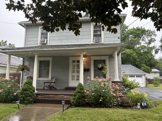 1605 Tracy St, Endicott, NY 13760