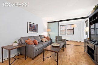 201 E 21st St Unit 7 A, New York, NY 10010