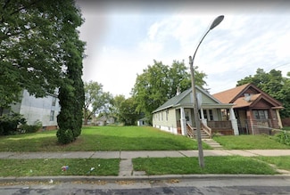 2965 N 18th St, Milwaukee, WI 53206