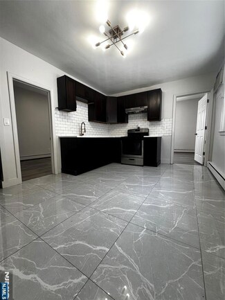 44 W 11th St Unit 2, Bayonne, NJ 07002