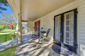 1117 W Bond St, Denison, TX 75020