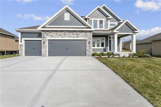 11031 N Bristol Ave, Kansas City, MO 64156