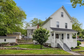 40 Harrison Ave, Wakefield, MA 01880