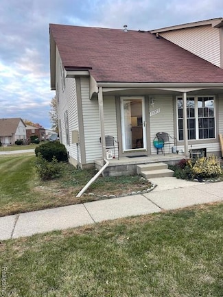 35277 Terrybrook Dr, Sterling Heights, MI 48312