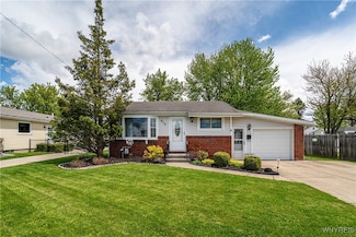 213 Seabert Ave, Depew, NY 14043