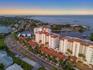 1325 Snell Isle Blvd NE Unit 712, Saint Petersburg, FL 33704