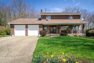 4 Prince Edward Ct, Endicott, NY 13760