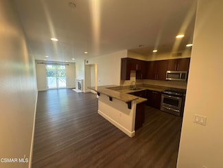 14412 Killion St Unit 102, Sherman Oaks, CA 91401