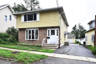 46 Millis St, Hamden, CT 06514