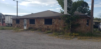 301 NW Market St, Red Oak, OK 74563