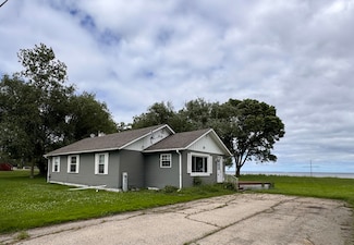 6988 County Road Y, Oconto, WI 54153