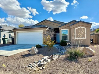 1732 Robinson Ave, Kingman, AZ 86401