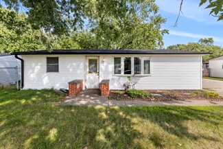 7423 Cadet Rd, Machesney Park, IL 61115