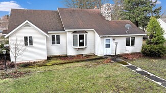203 W Avenue D, Newberry, MI 49868