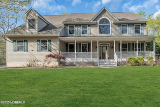 65 Pineoaka Rd, Jackson, NJ 08527
