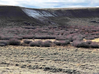 01 County Road 401, Saratoga, WY 82331