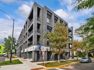 2354 W Farragut Ave Unit 206, Chicago, IL 60625