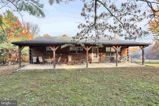 94 Irish Rd, New Bloomfield, PA 17068