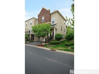 17 17 4th Ave N, Minneapolis, MN 55401