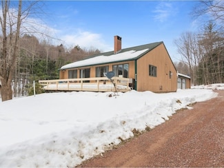 1834 Old Pump Rd, Essex Junction, VT 05452