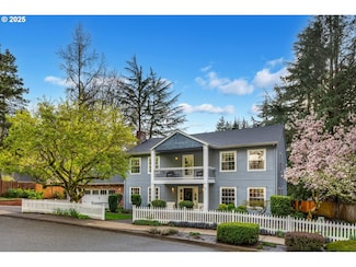9 Buckingham Terrace, Lake Oswego, OR 97034