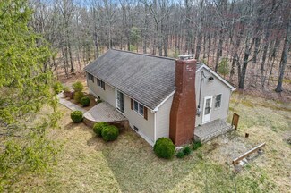 242 Mt Nebo Rd, East Stroudsburg, PA 18301