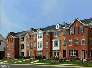 43189 Loudoun Reserve Dr, Ashburn, VA 20148