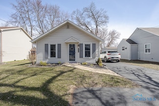 3152 Millicent Ave, Toledo, OH 43615