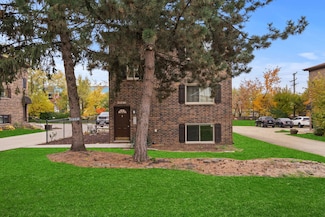 21W284 Tee Ln Unit C, Itasca, IL 60143