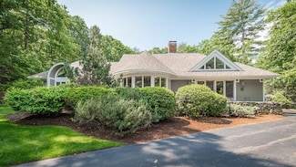 93 Country Club Way, Ipswich, MA 01938