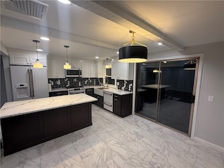 446 Angell Rd, North Providence, RI 02904