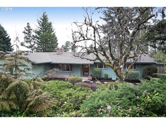 7165 SW Gable Pkwy, Portland, OR 97225