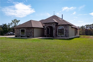 50 Go Ye Ranch, Brumley, MO 65017