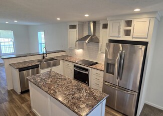 456 Jump St, Bucyrus, OH 44820