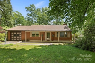 41 Deep Woods Rd, Mills River, NC 28759