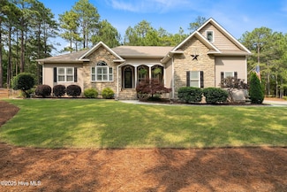 195 W Devonshire Ave, West End, NC 27376