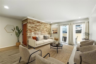 5010 Baltimore Ave Unit 106, Kansas City, MO 64112