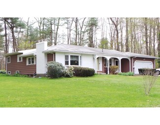 38 Lantern Ln, South Easton, MA 02375