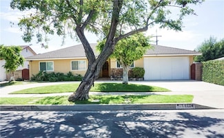 18724 Community St, Northridge, CA 91324