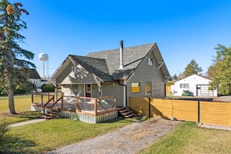 205 3rd St S, Stanford, MT 59479