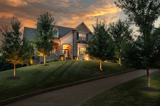 1885 Barnstaple Ln, Brentwood, TN 37027