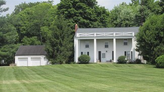 6486 W Sr 32 E, Farmland, IN 47394