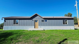 114 Neyman St, Salmon, ID 83467