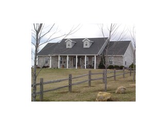 10543 State Route T, Savannah, MO 64485