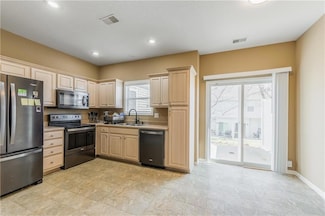 1645 SW Madison St, Lees Summit, MO 64081